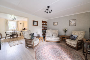 Lounge- click for photo gallery